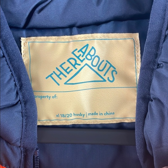 There abouts Colorblock Puffer Vest - Picture 2 of 4